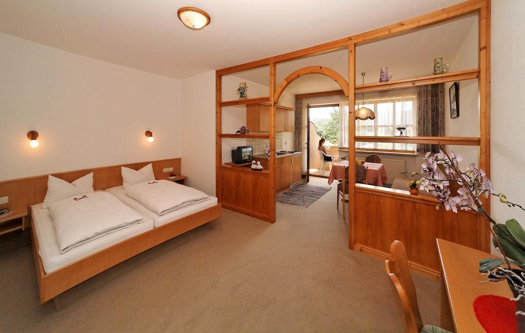 Landhaus Maria Bed&Breakfast Hotel Regen Cameră foto